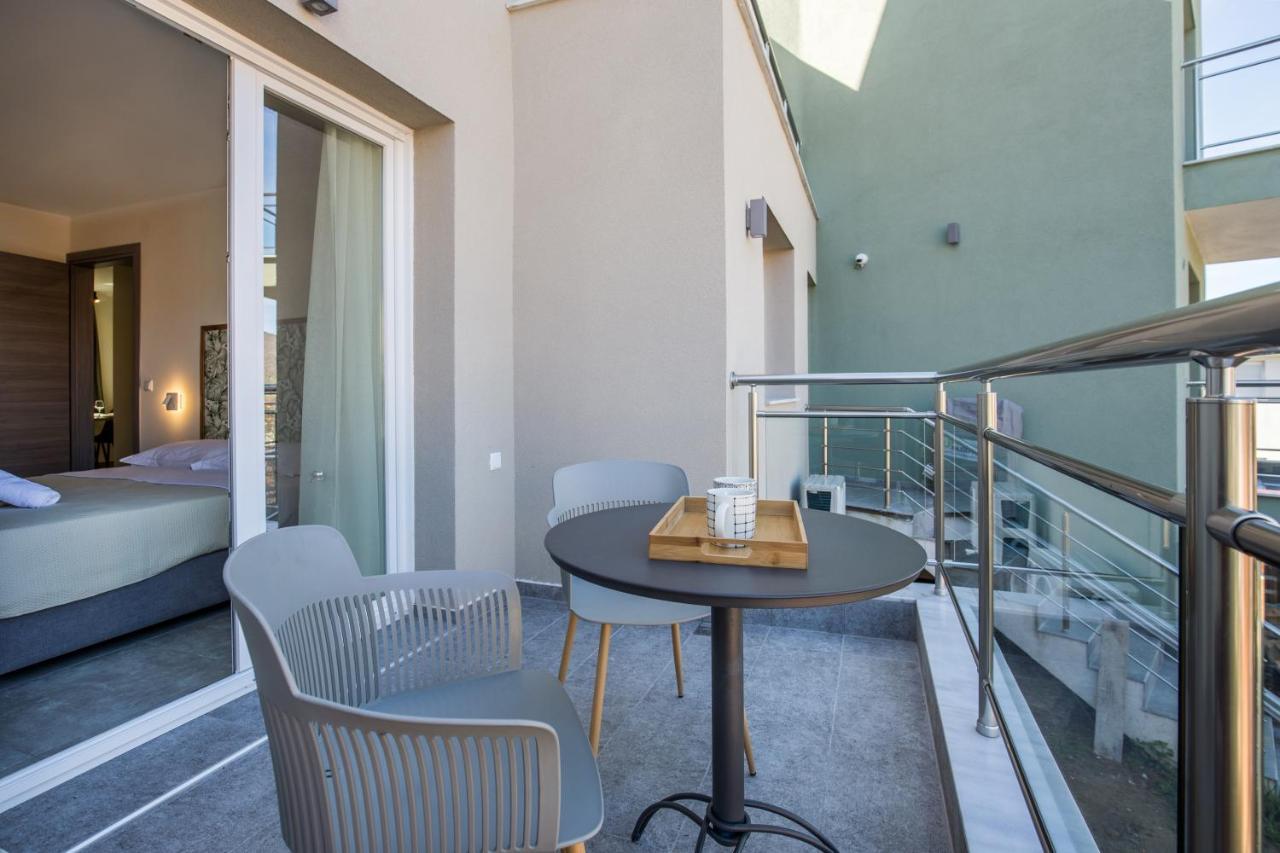 Alla Strada - Micro Suites Лименария Экстерьер фото